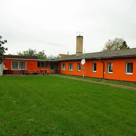 Jeamais Genschmar