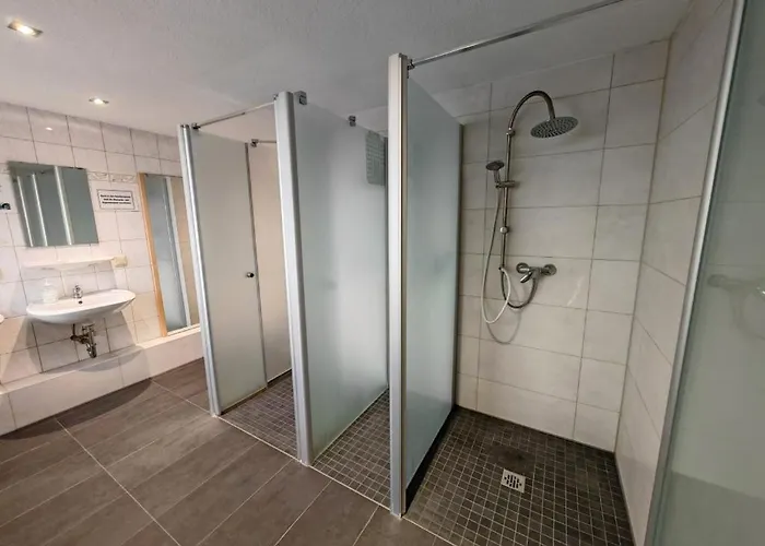 Jeamais בית הארחה