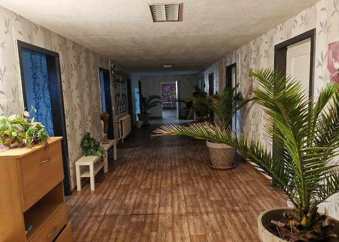 Jeamais בית הארחה Genschmar